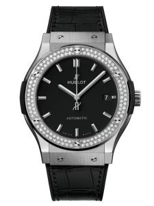 Đồng hồ Hublot Classic Fusion Titanium Diamonds 511.NX.1171.LR.1104