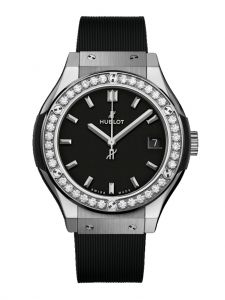 Đồng hồ Hublot Classic Fusion Titanium Diamonds 581.NX.1171.RX.1104