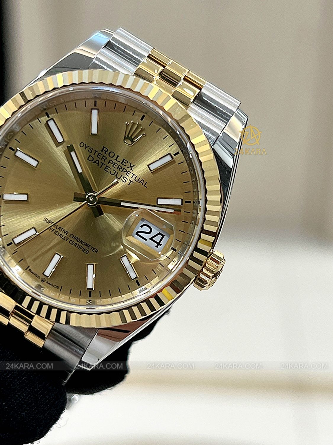 Đồng hồ Rolex Datejust 36 M126233-0015 126233-0015 Demi V&agrave;ng Kim Mặt Champagne Cọc Dạ Quang - Unworn