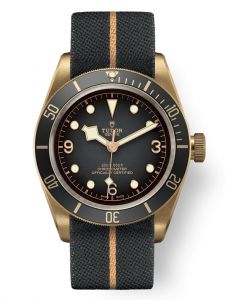 Đồng hồ Tudor Black Bay Bronze M79250BA-0002