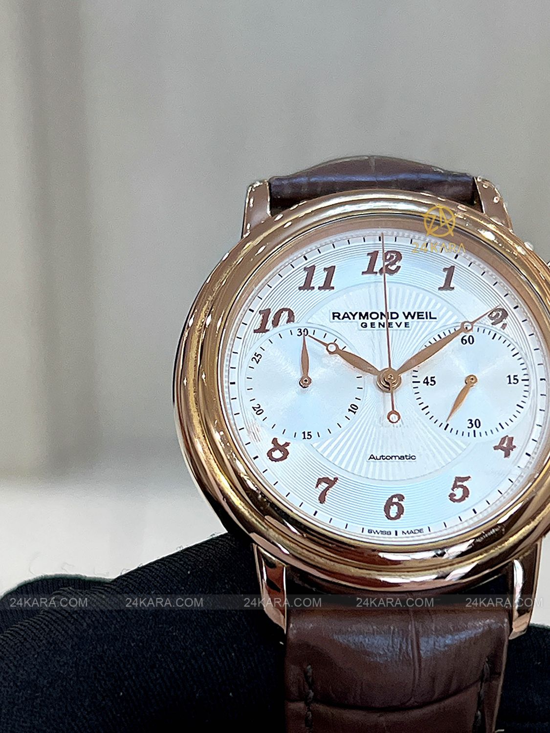 Đồng hồ Raymond Weil Maestro Chronograph 4830-PC5-05658 Vàng Hồng Kim Mắt Ngỗng - Lướt