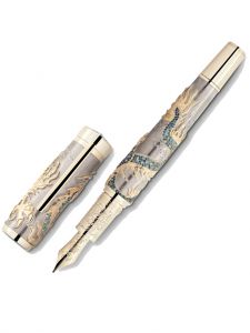 Bút máy Montblanc A Journey among Dragons The Earthly Dragon Limited Edition 8 Fountain Pen MB128858