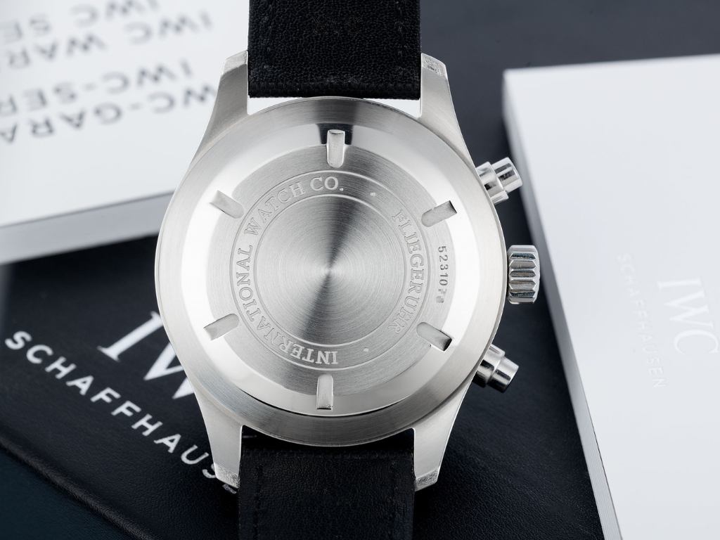 Đồng hồ IWC Pilot Chronograph IW377701 43mm Vỏ Thép Mặt Đen - Lướt