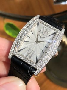 Đồng hồ Piaget Limelight Tonneau White Gold & Diamonds P10366 (lướt)