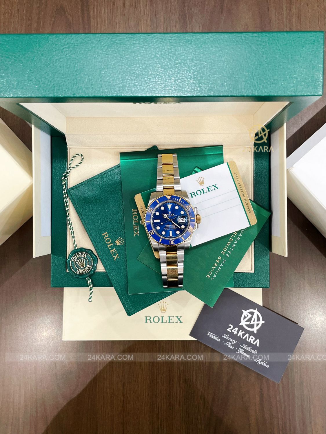 Đồng hồ Rolex Submariner Date 40mm 116613LB Gold Steel Demi vàng mặt xanh - Lướt