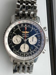 Đồng hồ Breitling Navitimer 01 Chronograph AB0120 (lướt)