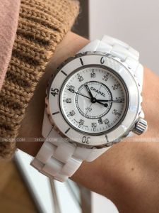 Đồng hồ Chanel J12 Quartz 33mm h1628