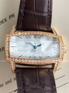 Đồng hồ Patek Philippe Gondolo Gemma 4991R Rose Gold White Mother of Pearl Kim cương