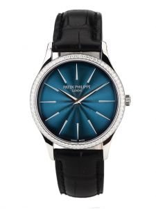 Đồng Hồ Patek Philippe Calatrava 4897G-001 White Gold Kim cương