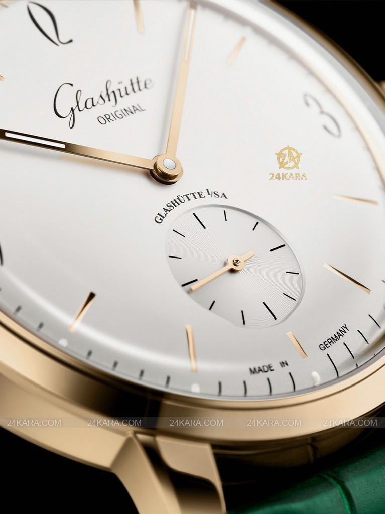 2023-glashutte-original-sixties-small-second-gold-6