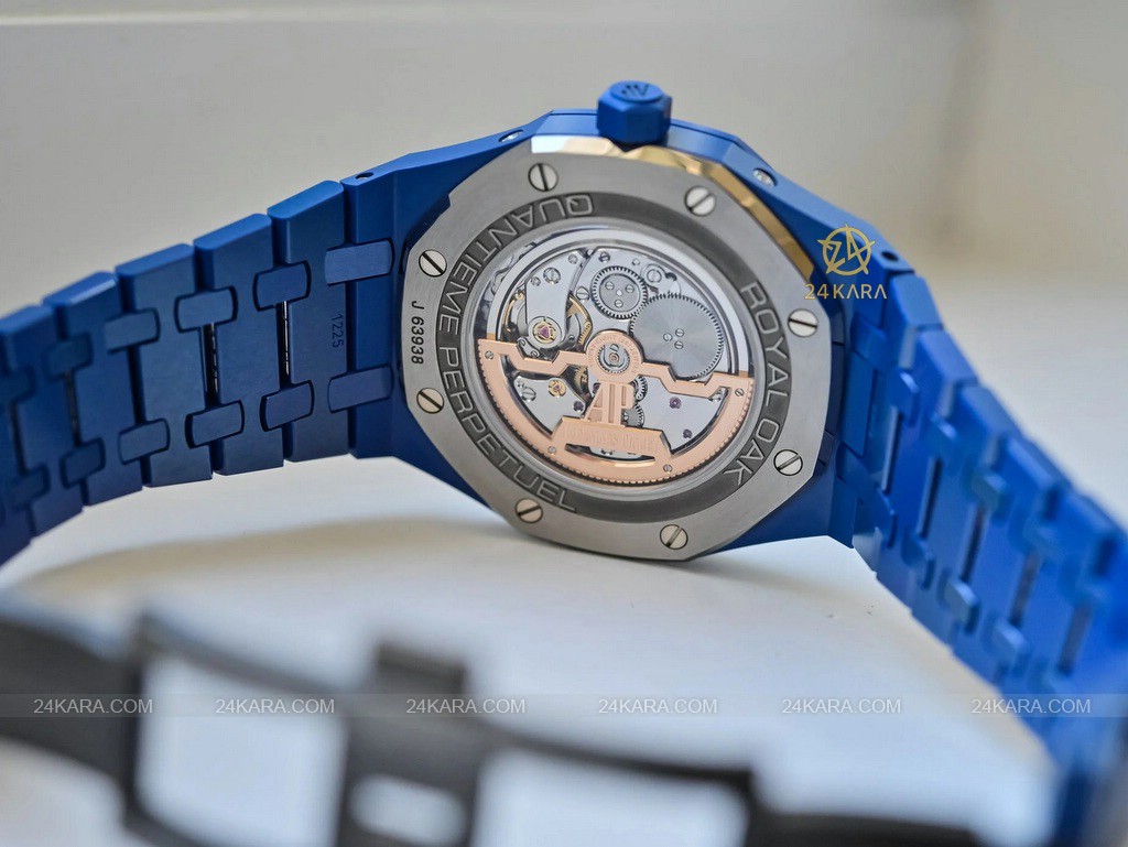 audemars-piguet-royal-oak-perpetual-calendar-41mm-blue-ceramic-26579cs.oo_.1225cs.01-review-3