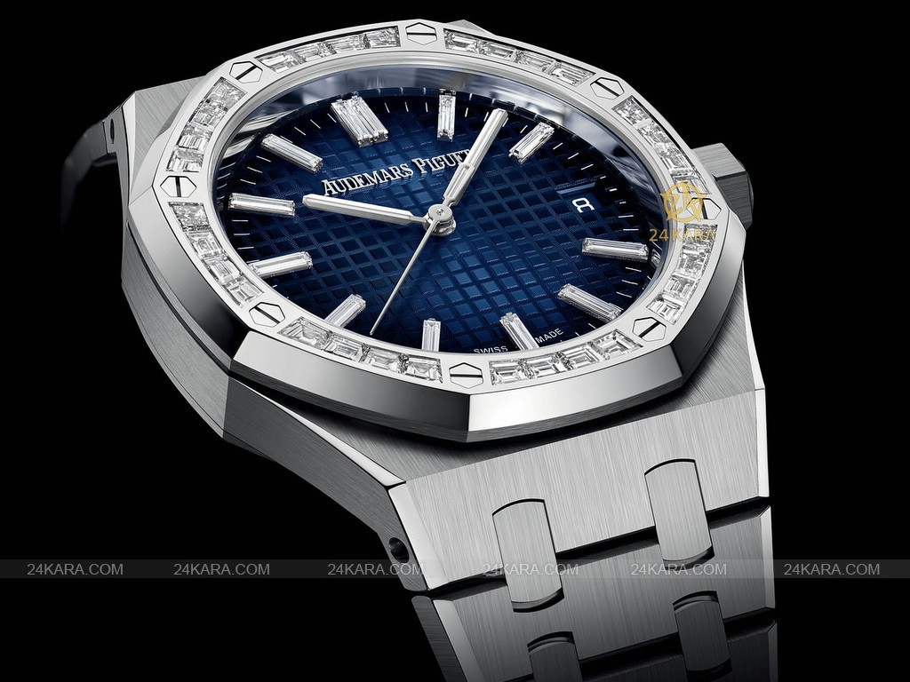 audemars-piguet-royal-oak-selfwinding-37mm-blue-smoked-dial-diamond-bezel-15551bc-3