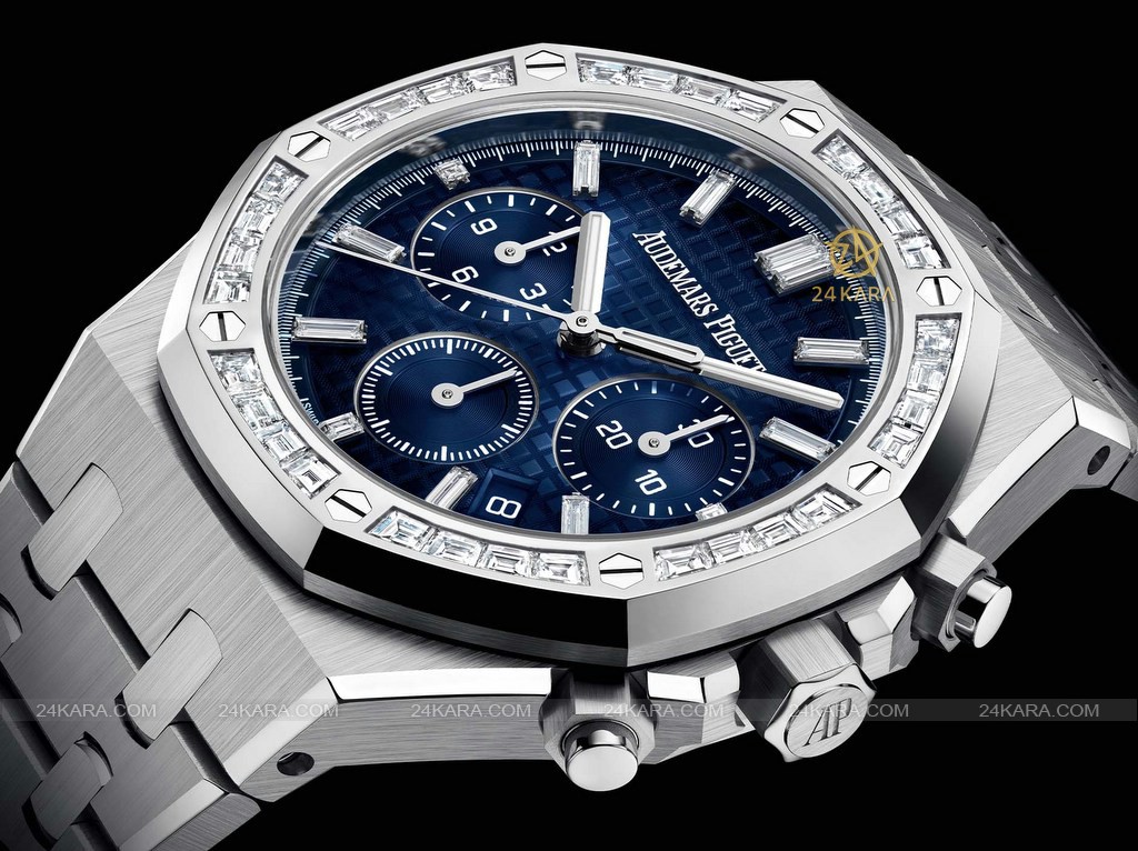 audemars-piguet-royal-oak-selfwinding-chronograph-38mm-blue-smoked-dial-diamond-bezel-26715bc-2