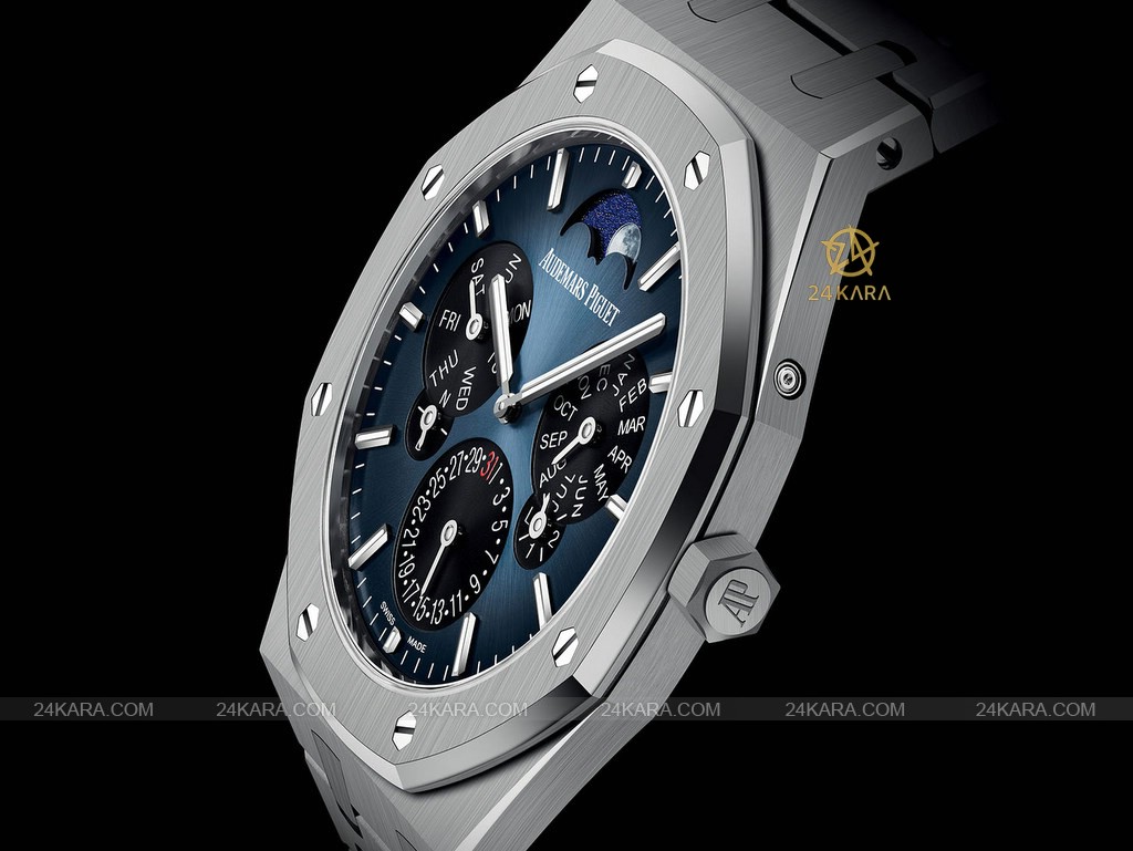 audemars-piguet-royal-oak-selfwinding-perpetual-calendar-ultra-thin-smoky-blue-dial-titanium-limited-26586ti-royal-oak-qp-ultra-thin-3