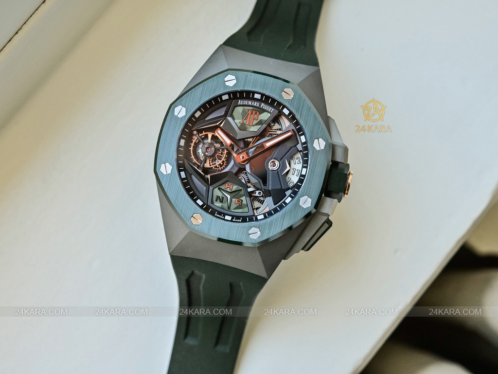 audemars_piguet_royal_oak_concept_flying_tourbillon_gmt_green_ceramic_26589io.oo.d056ca.01-7