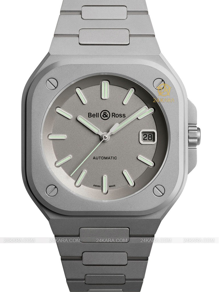 bell-and-ross-br-05-horolum-5