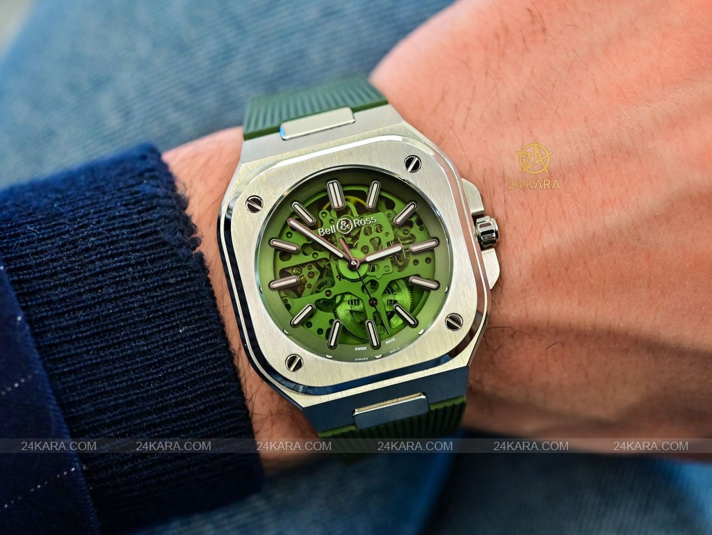 bell-and-ross-br-05-skeleton-green-2