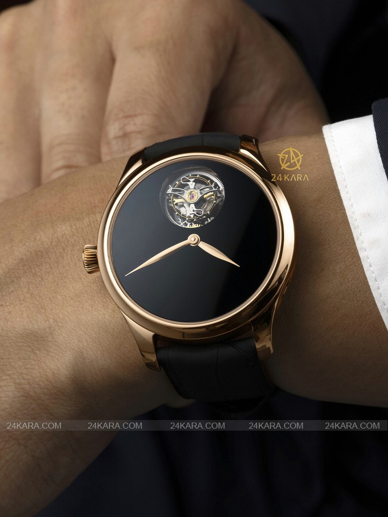 h-moser-cie-endeavour-tourbillon-concept-vantablack-red-gold-1