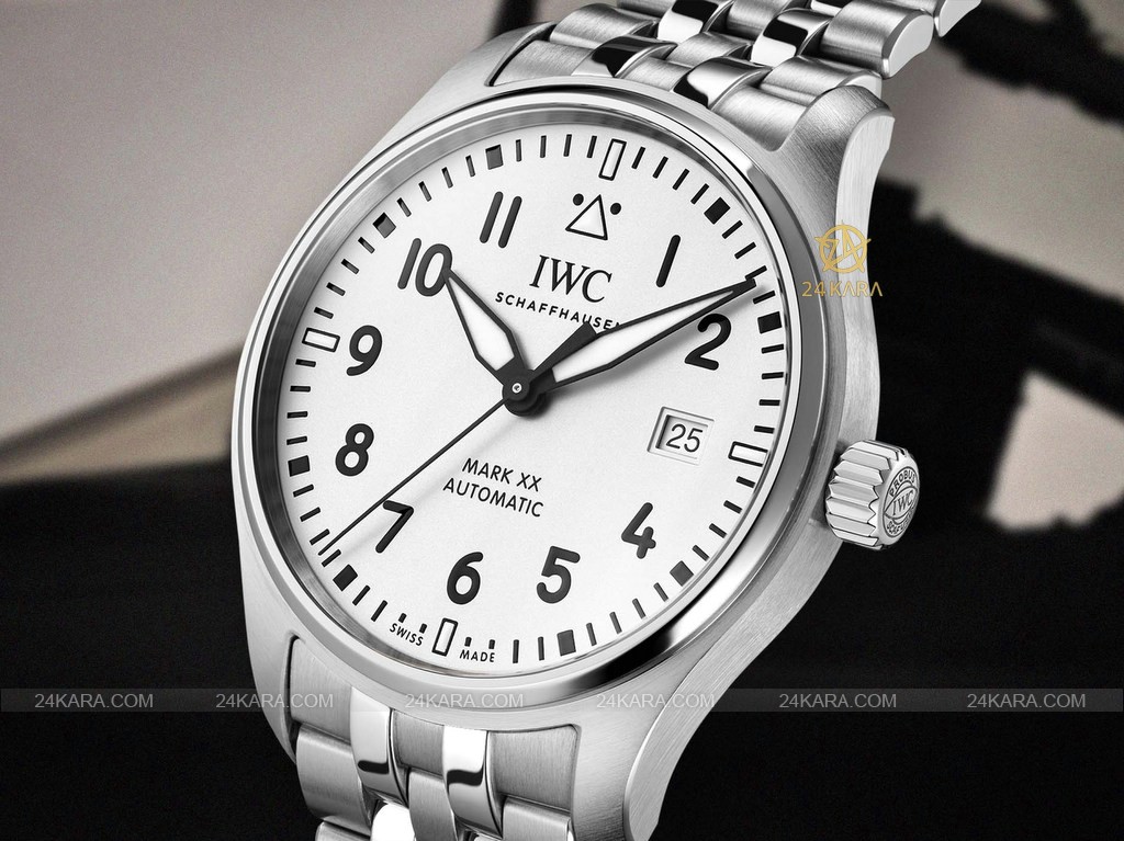 iwc-pilots-watch-mark-xx-white-dial-iw328207-iw328208-02