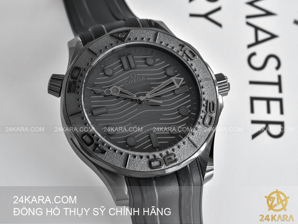 omega_seamaster_diver_300m_black_black_210.92.44.20.01.003-3