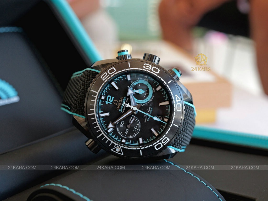 omega_seamaster_planet_ocean_deep_black_etnz_edition_215.92.46.51.01.003-2