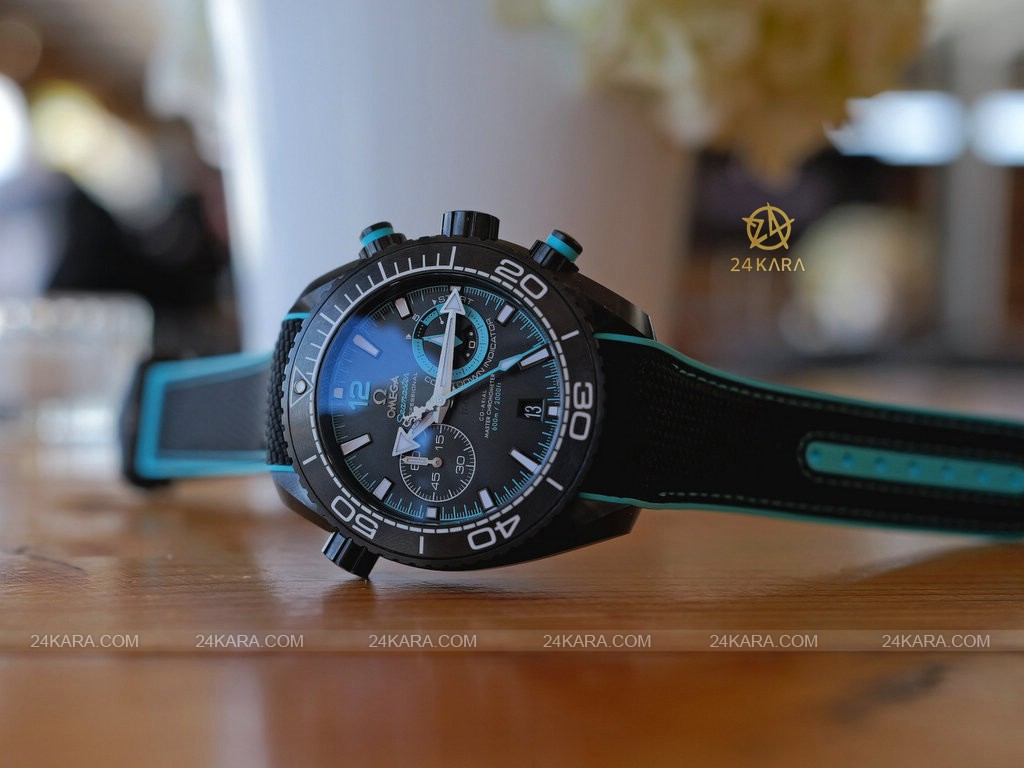 omega_seamaster_planet_ocean_deep_black_etnz_edition_215.92.46.51.01.003-7