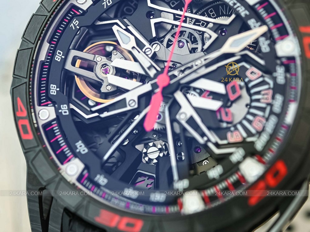 roger-dubuis-excalibur-spider-flyback-chronograph-rddbex1046-3