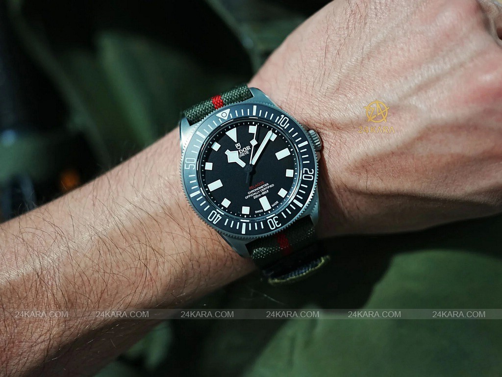 tudor_pelagos_fxd_black_25717n-6