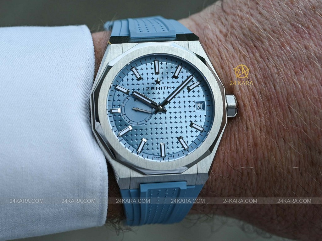 zenith-defy-skyline-41-ice-blue-dial-3