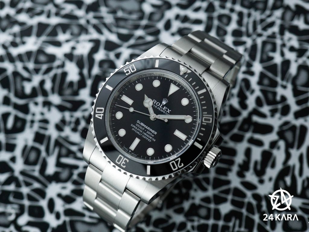 Review chi tiết đồng hồ Rolex Submariner No Date 124060-0001