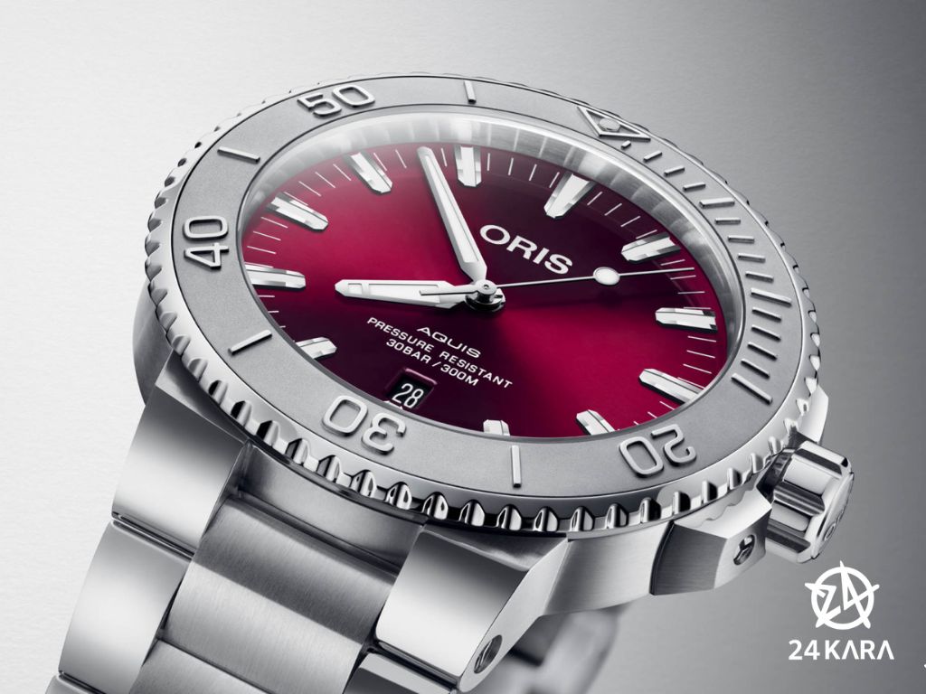 Giới thiệu đồng hồ Oris Aquis Date Cherry 43.5mm 01 733 7730 4158-07 8 24 05PEB mới