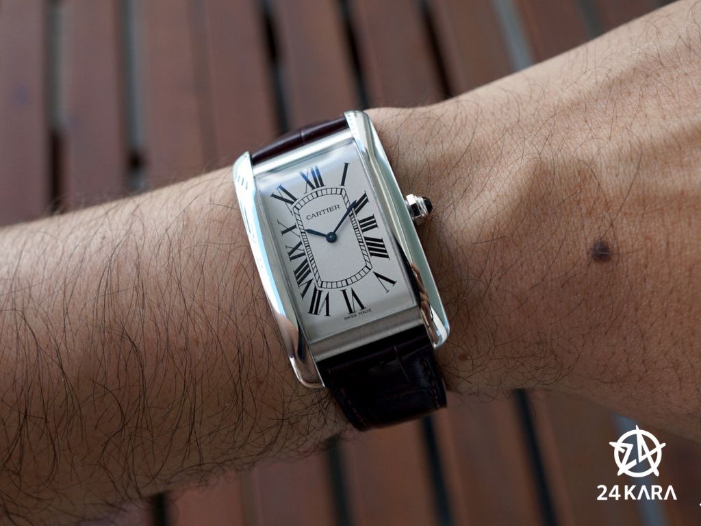 Bộ sưu tập Cartier Tank Américaine - Chiếc đồng hồ trang nhã vượt lên trên khủng hoảng thạch anh