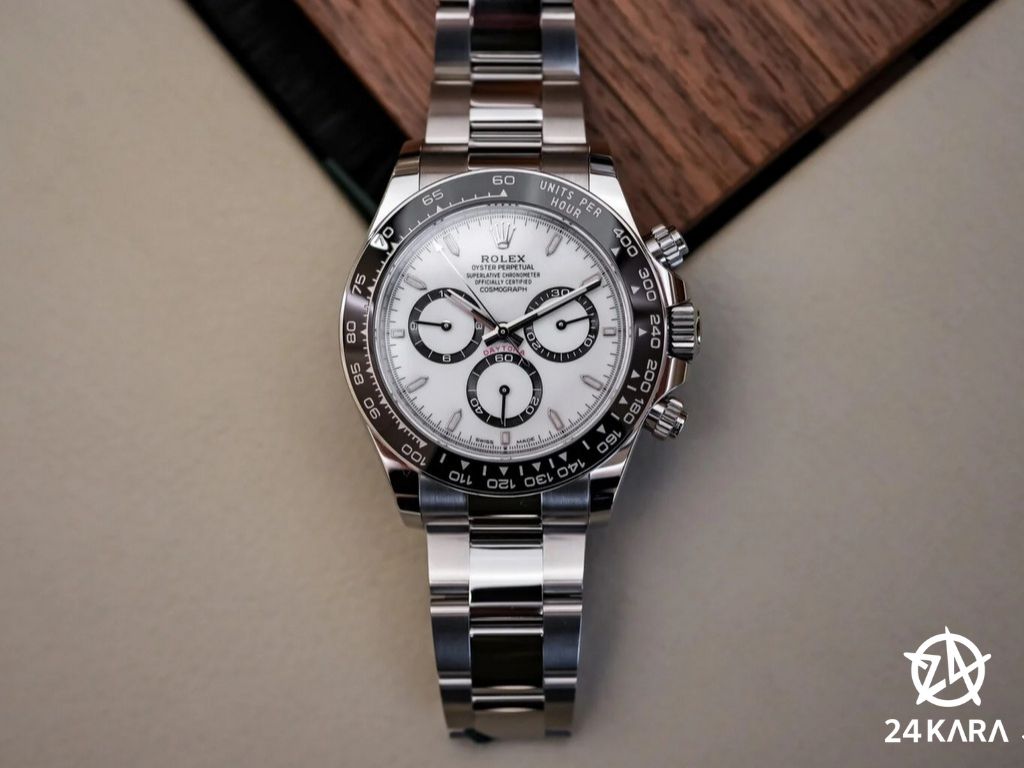 Review chi tiết đồng hồ Rolex Daytona 126500LN mới