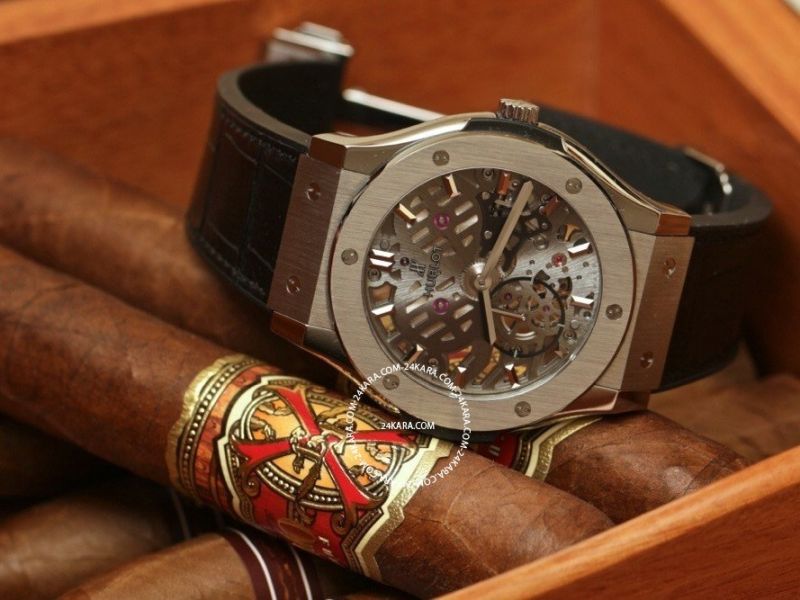 Một tuần trải nghiệm Hublot Classic Fusion Extra-Thin Skeleton 545.NX.0170.LR